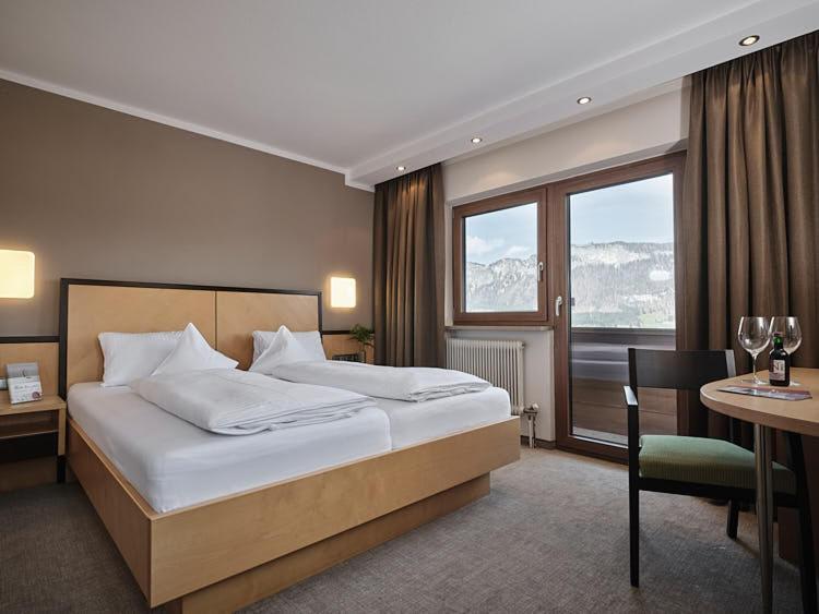 Hotel-Gasthof Zur Schoenen Aussicht Sankt Johann in Tirol Esterno foto