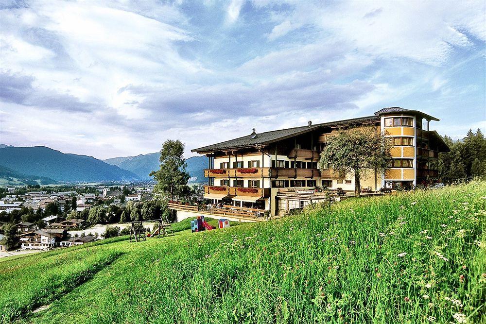 Hotel-Gasthof Zur Schoenen Aussicht Sankt Johann in Tirol Esterno foto