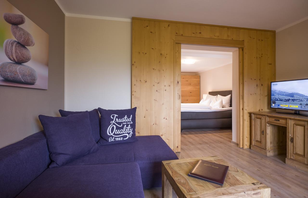 Hotel-Gasthof Zur Schoenen Aussicht Sankt Johann in Tirol Esterno foto
