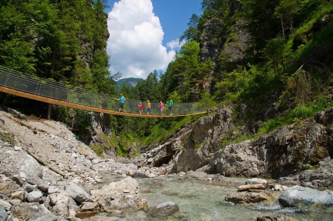 Hotel-Gasthof Zur Schoenen Aussicht Sankt Johann in Tirol Esterno foto